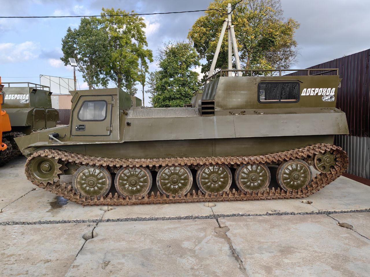 Вездеход ТГМ-1 (МТЛБ) c Жилым модулем