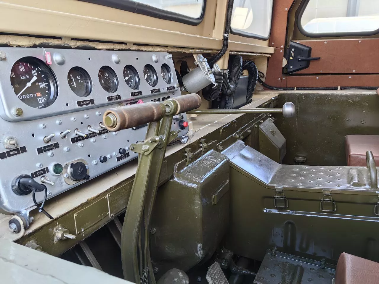 Вездеход ТГМ-1 (МТЛБ) c Жилым модулем