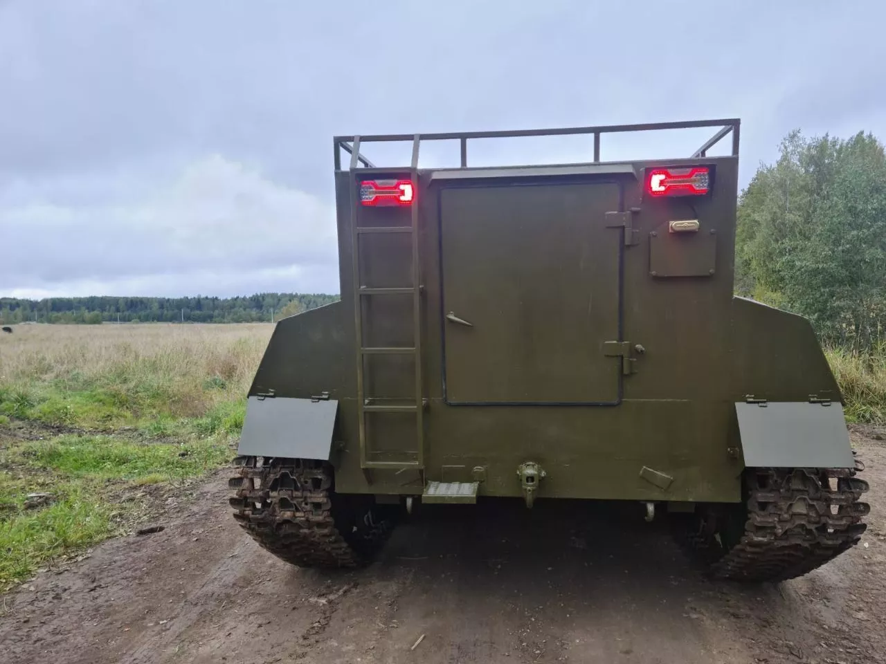 Вездеход ТГМ-1 (МТЛБ) c Жилым модулем